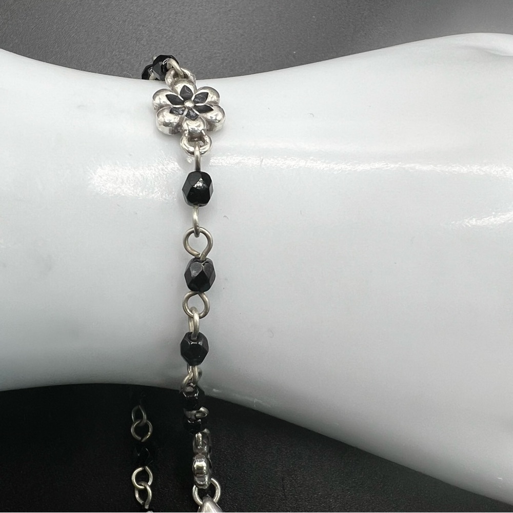 Brighton  Bracelet with flowers and black beads, NWOT